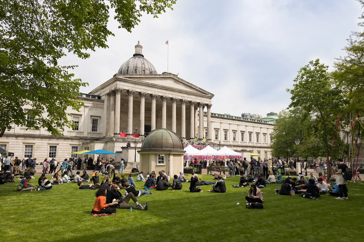 UCL . University College London